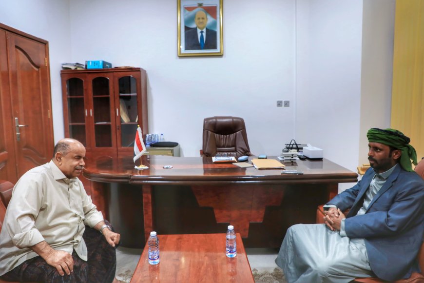 محافظ حضرموت يناقش مع وكيل أول المحافظة الأوضاع العامة وجهود تطبيع الأوضاع