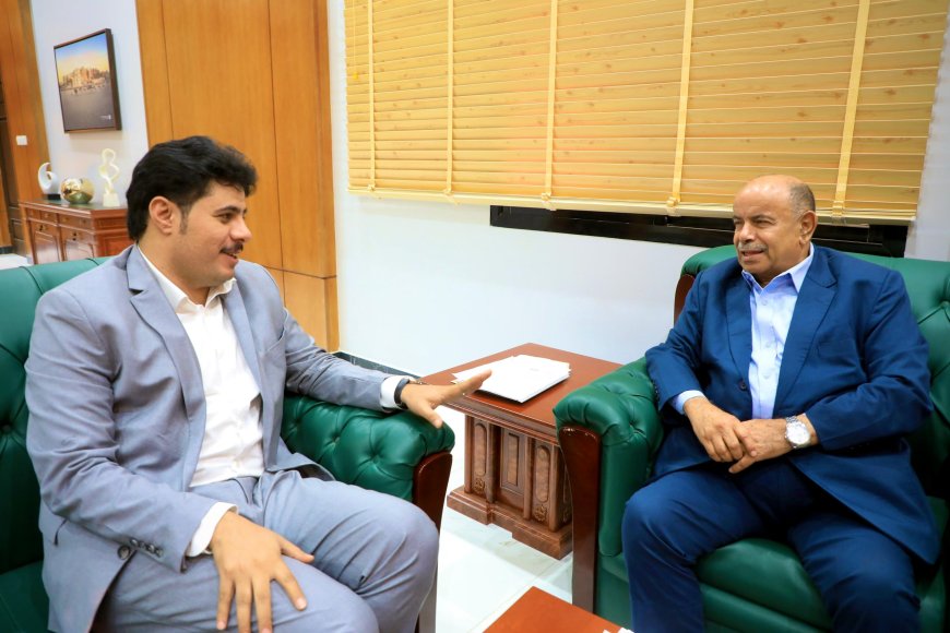 محافظ حضرموت يلتقي مدير عام شركة النفط بالوادي ويطّلع على جهود إعادة تجهيز وحدة وقود الطيران بمطار سيئون