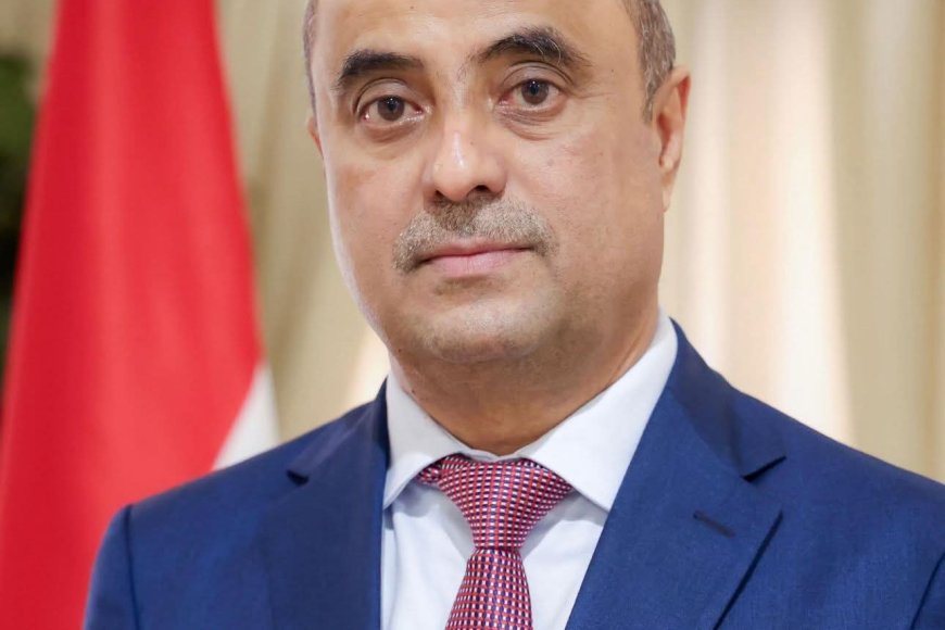 رئيس الوزراء يوجه بعدم فرض أي جبايات أو رسوم خارج إطار القانون