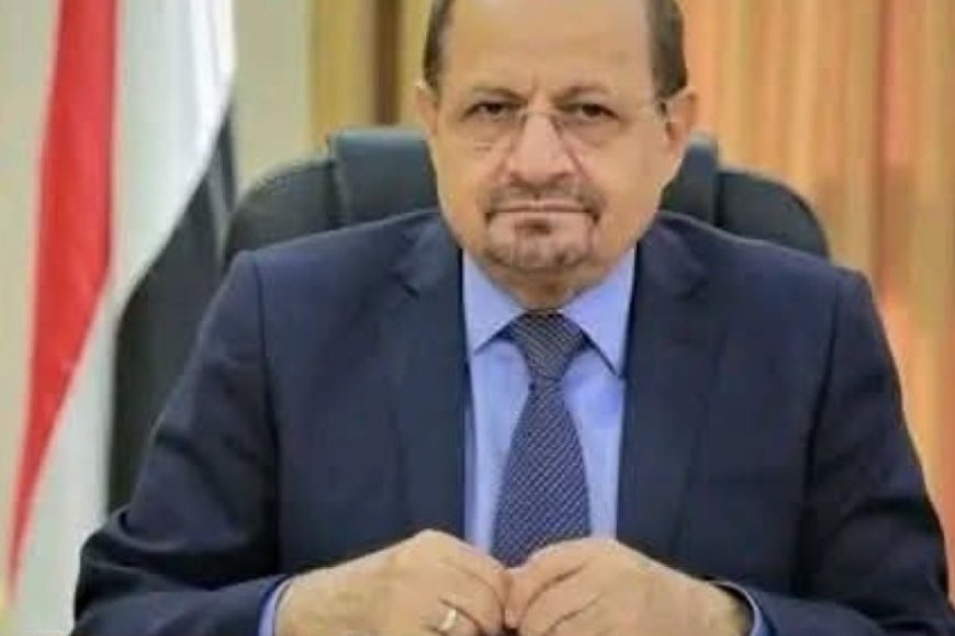 عاجل: شخصيات عدة تتنافس على 24 حقيبة وزارية في حكومة الزنداني المرتقبة