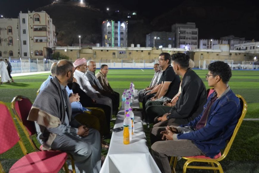 رئيس إتحاد الإعلام الرياضي بساحل حضرموت يشارك في لقاء المجلس الوطني مع قيادة نادي تضامن حضرموت 