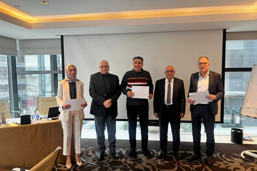 وكيل وزارة الشباب والرياضة يشارك في ورشة إقليمية حول الأمن البشري وكيل وزارة الشباب والرياضة يشارك في ورشة إقليمية حول الأمن البشري