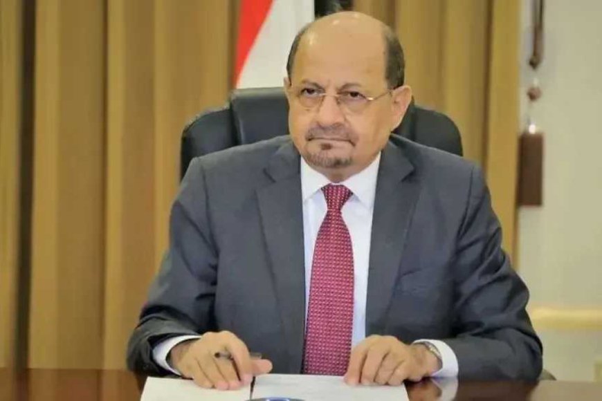 صحافي: الحكومة الجديدة أمام خطوة واحدة لاستعادة ثقة الشعب