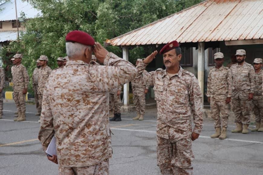 نائب المفتش العام يدشّن المرحلة الأولى من العام التدريبي القتالي 2026م بعدن 