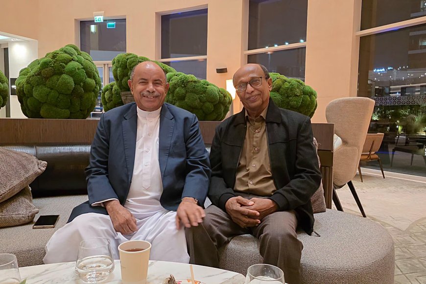 عضو مجلس القيادة محافظ حضرموت يشيد بالدور الوطني لرئيس مؤسسة موانئ البحر العربي باسمير ويطمئن على صحته