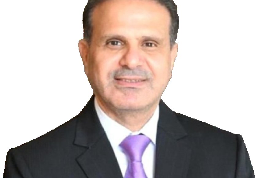 جابر محمد: (عيش وملح) العليمي خطوة سياسية ذكية لجمع المتناقضات جابر محمد: (عيش وملح) العليمي خطوة سياسية ذكية لجمع المتناقضات