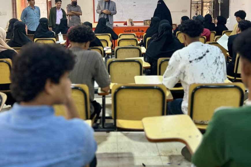 كلية اللغات والترجمة بجامعة عدن تدشن الفصل الدراسي الثاني