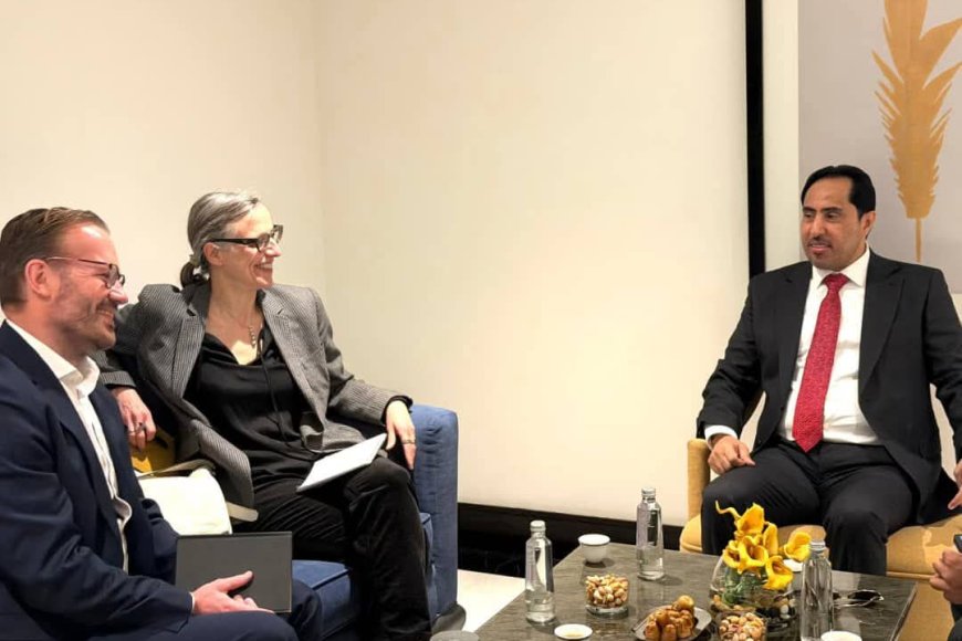 الوزير البكري يستقبل مستشاري المبعوث الاممي إلى بلادنا