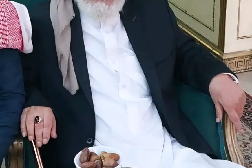 قائد قوات محور سبأ يعزي وزير الصحة والسكان الدكتور قاسم بحيبح في وفاة والده