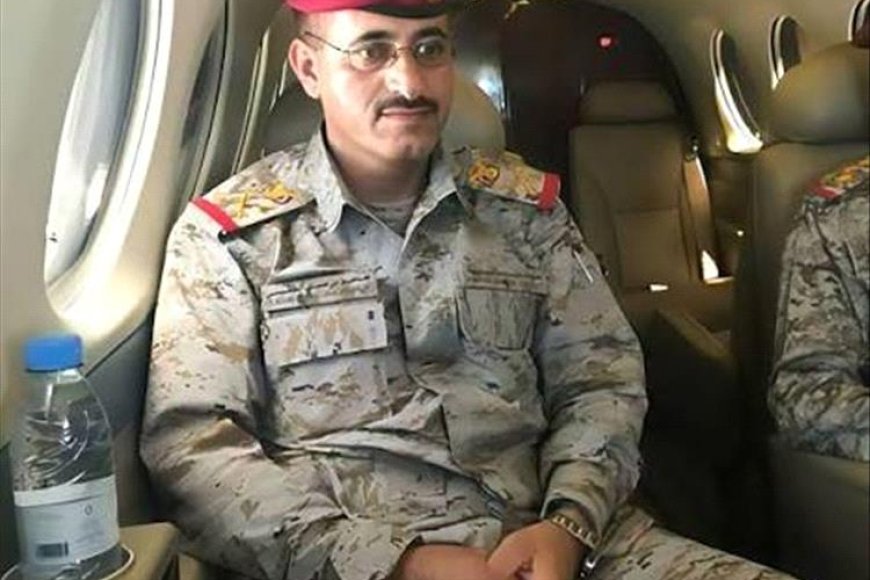 عاجل.. وزير الدفاع اللواء العقيلي يصل عدن في أول عودة له منذ تشكيل الحكومة