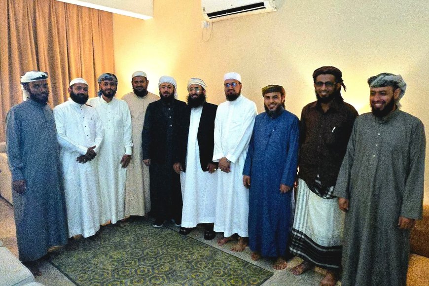 وزير الأوقاف يلتقي رابطة قرّاء اليمن ويؤكد دعم المشاريع القرآنية