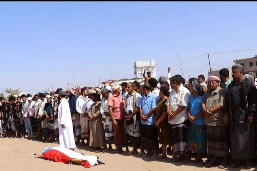 لحج : يتقدمهم الحالمي .. تشييع الشهيد عبدالسلام الشبحي  