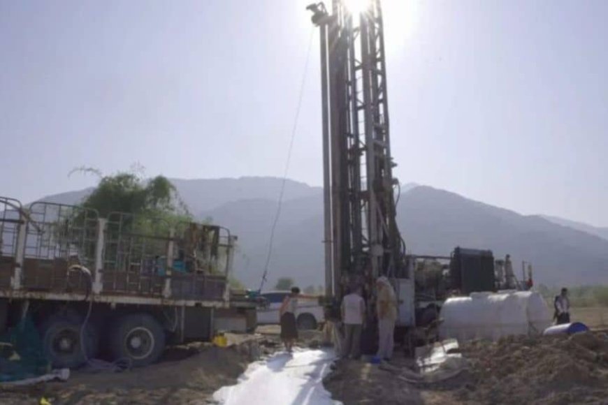 تعز.خلية الأعمال الإنسانيةتنجز بئراً ارتوازية في مقبنة وتوفر المياه لـ1500 مستفيد.