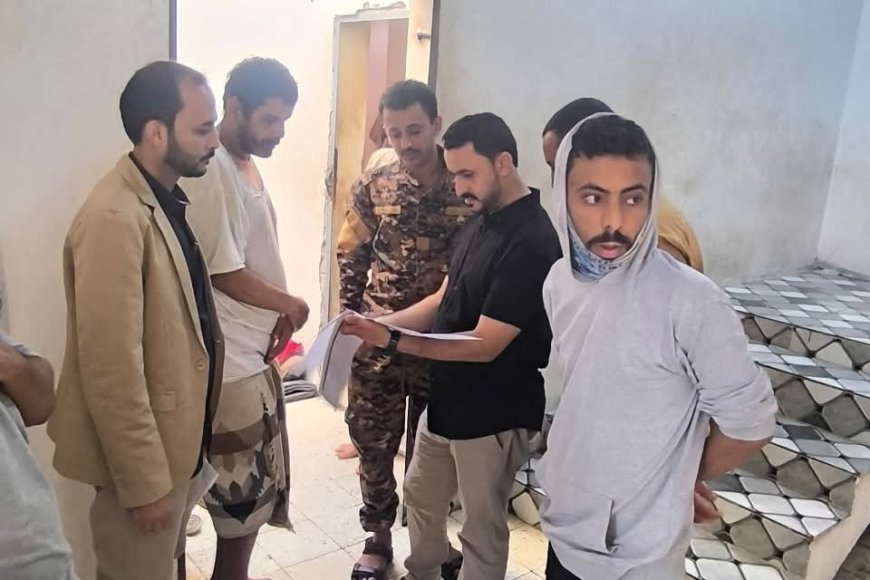 النيابة العامة تنفذ نزولًا ميدانيًا لتفتيش أماكن الاحتجاز في سجن البحث الجنائي وسجن شرطة النجدة بعدن
