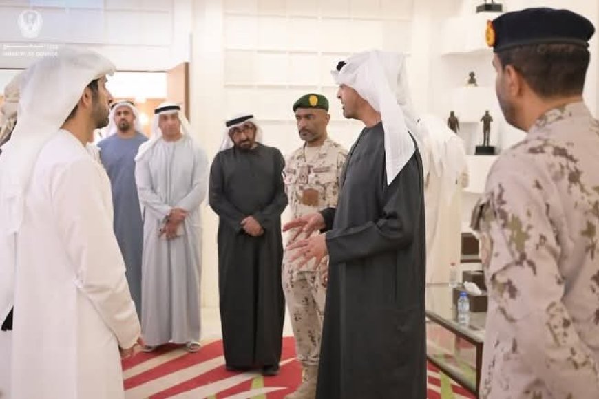 في ظل الهجوم الإيراني .. محمد بن زايد يزور وزارة الدفاع