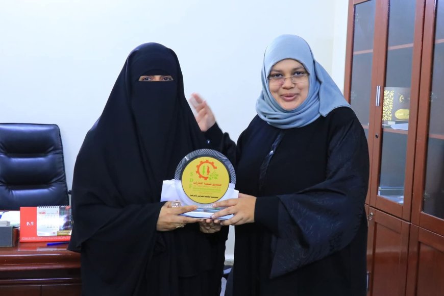 صندوق تنمية المهارات الإدارة العامة يكرّم مختصة التدريب والتأهيل أسوان جعفر بمناسبة اليوم العالمي للمرأة