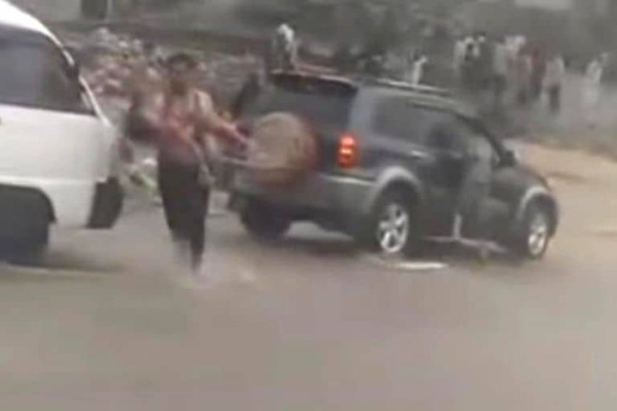 تعز..إنقاذ جديد لطفل من السيول فيها بعد لحظات حرجة وتحذيرات للأهالي تعز..إنقاذ جديد لطفل من السيول فيها بعد لحظات حرجة وتحذيرات للأهالي