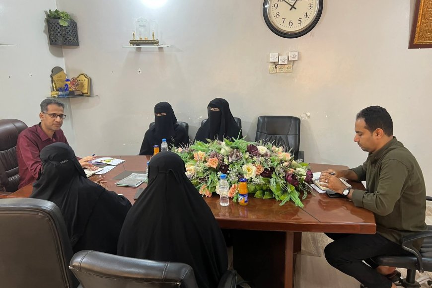 مدير عام الشؤون الاجتماعية يطلع على أنشطة جمعية الأسرة السعيدة ويؤكد تعزيز الشراكة