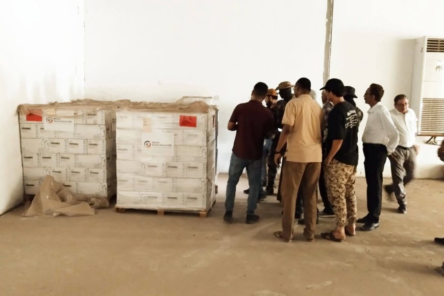 نيابة الصناعة والتجارة بعدن تُغلق مستودع أدوية لشركة وهمية.. تفاصيل
