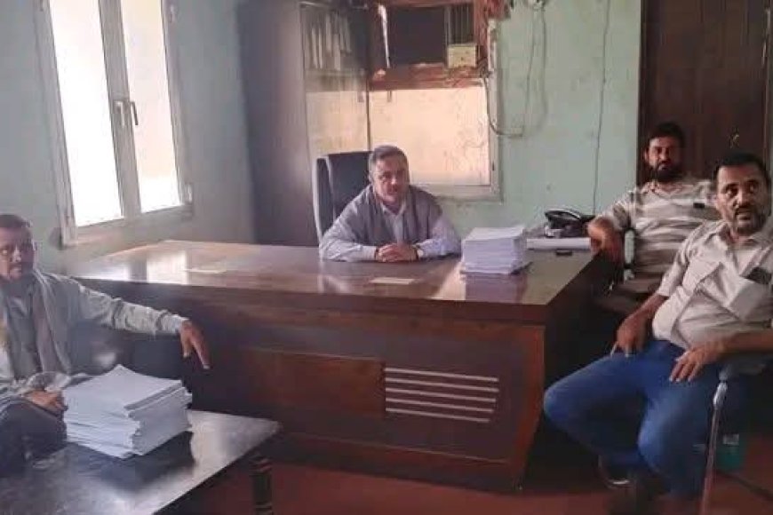 مدير عام ردفان يعلن إطلاق مشاريع خدمية جديدة في عدد من المناطق