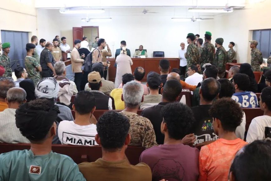 محكمة صيرة الابتدائية تعقد أولى جلسات محاكمة متهم بقتل زكريا عزيز وتحدد الأربعاء للمرافعة الختامية.. تفاصيل و صور