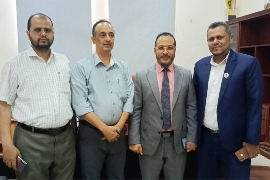 مدير عام صحة عدن يلتقي مؤسسة البصر الخيرية العالمية ويشيد بجهودها الإنسانية