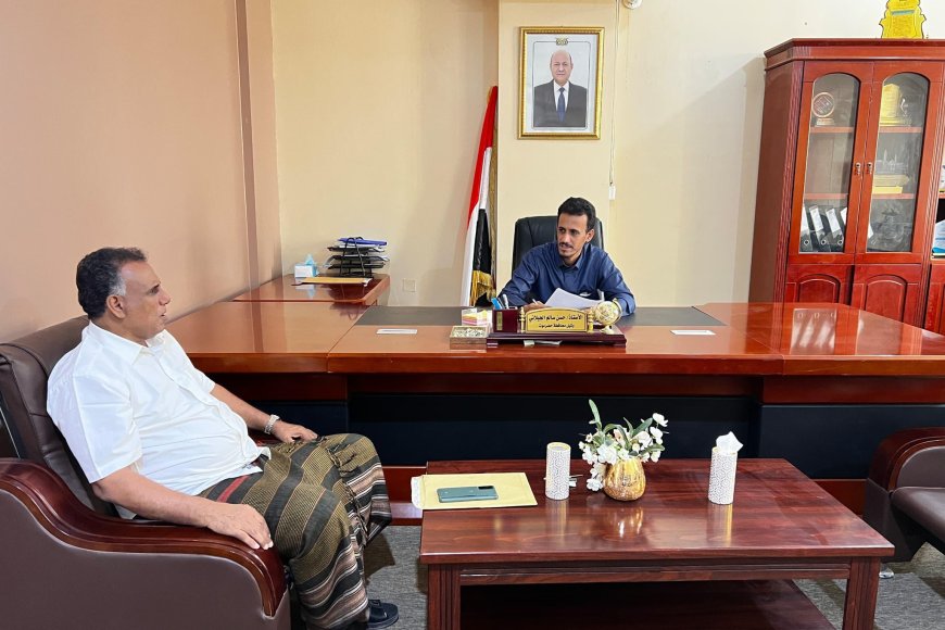 وكيل حضرموت الجيلاني يطلع على أوضاع واحتياجات مديرية أرياف المكلا