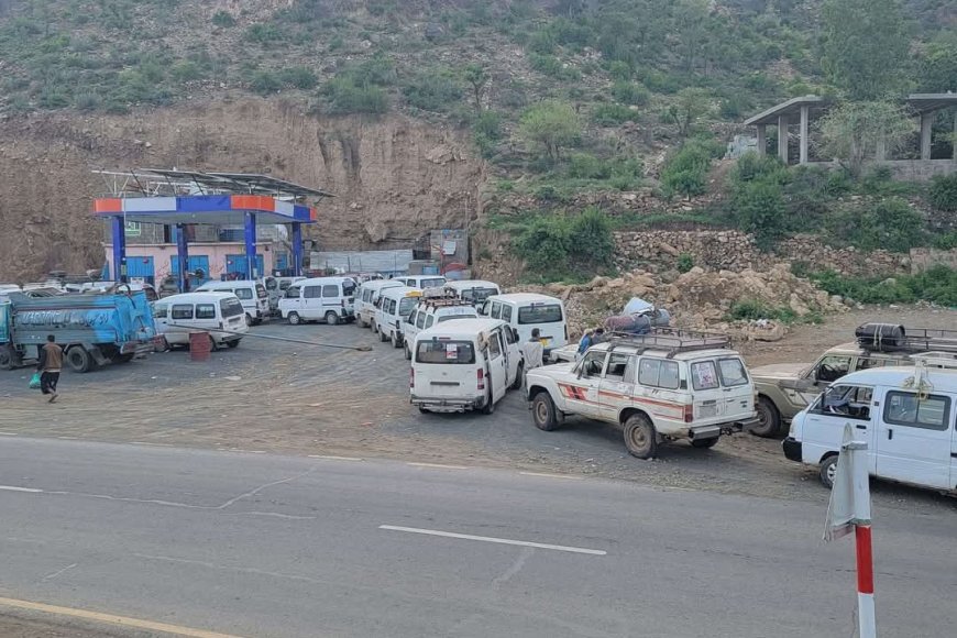 تعز..صورة من محطة وادي الضباب تثير جدلاً واسعاً