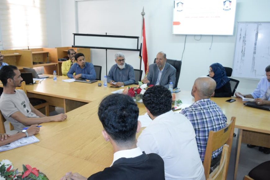 كلية الصيدلة بجامعة عدن تستعرض مشروع لائحة وحدة التعليم الصيدلاني المستمر وبرامج تأهيلية نوعية