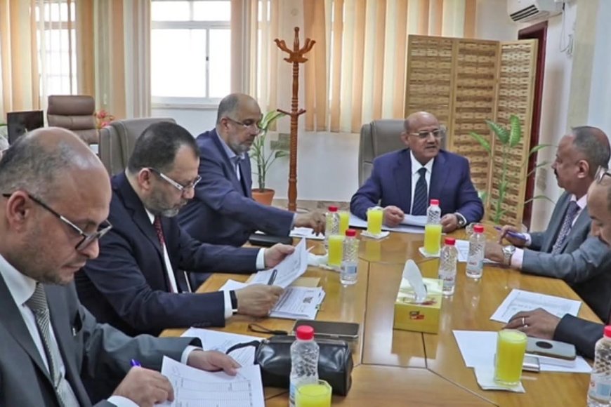 انعقاد اجتماع خاص لبحث المعالجات العاجلة لأوضاع الكهرباء في العاصمة عدن والمحافظات المحررة