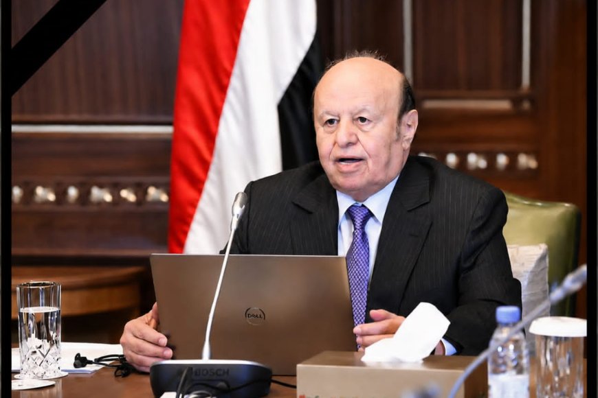 رئيس هيئة أركان قوات درع الوطن يعزي في وفاة فخامة الرئيس السابق المشير/ عبدربه منصور هادي