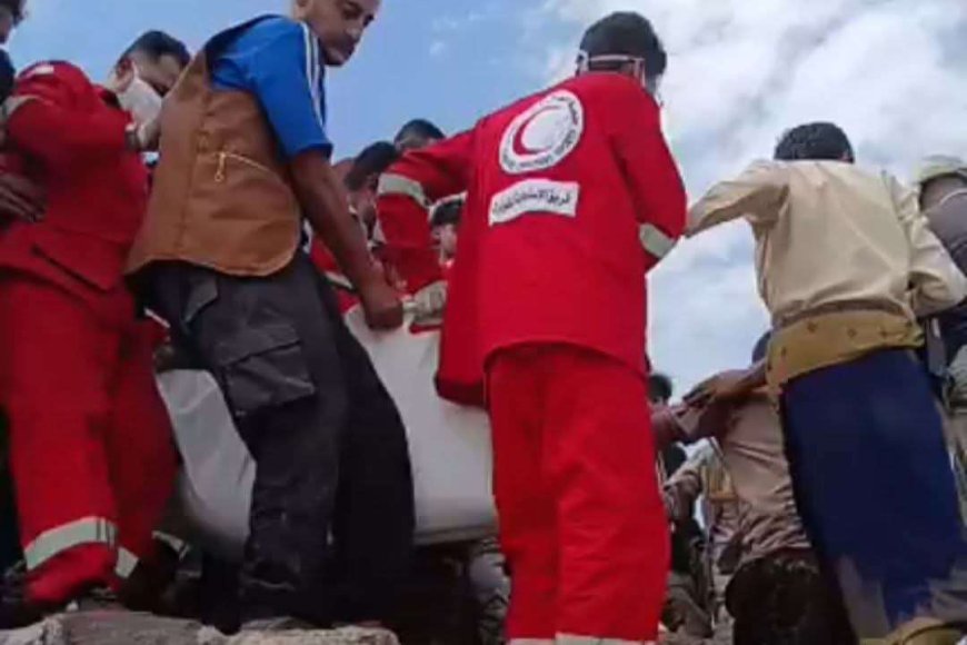 بالصورة كواليس اللحظات الأخيرة لانتشال جثمان (سبايدر مان اليمن) بالصورة كواليس اللحظات الأخيرة لانتشال جثمان (سبايدر مان اليمن)