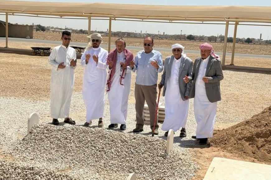 الميسري يزور قبر الرئيس عبدربه منصور هادي.. ويعلق بهذه الكلمات الميسري يزور قبر الرئيس عبدربه منصور هادي.. ويعلق بهذه الكلمات