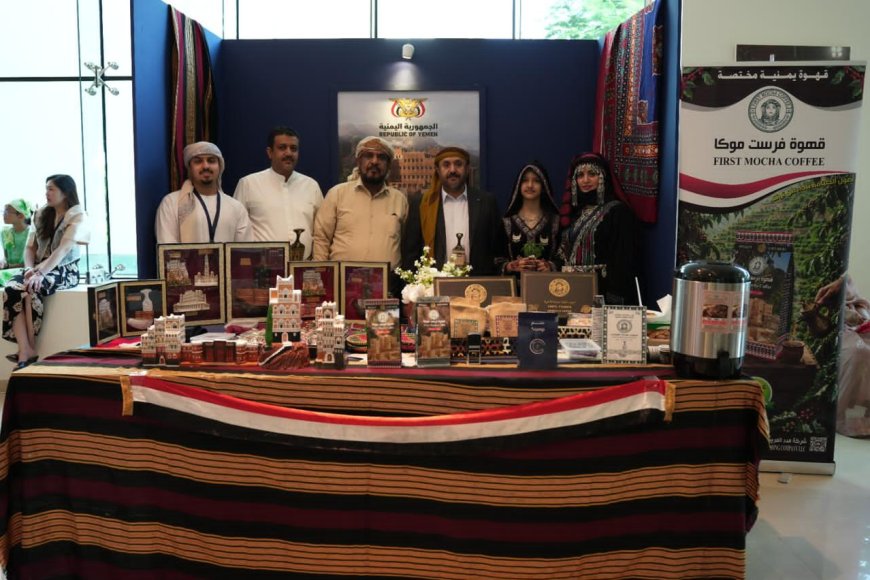 الجالية اليمنية تبرز تراثها في المعرض العالمي للثقافات بصلالة الجالية اليمنية تبرز تراثها في المعرض العالمي للثقافات بصلالة