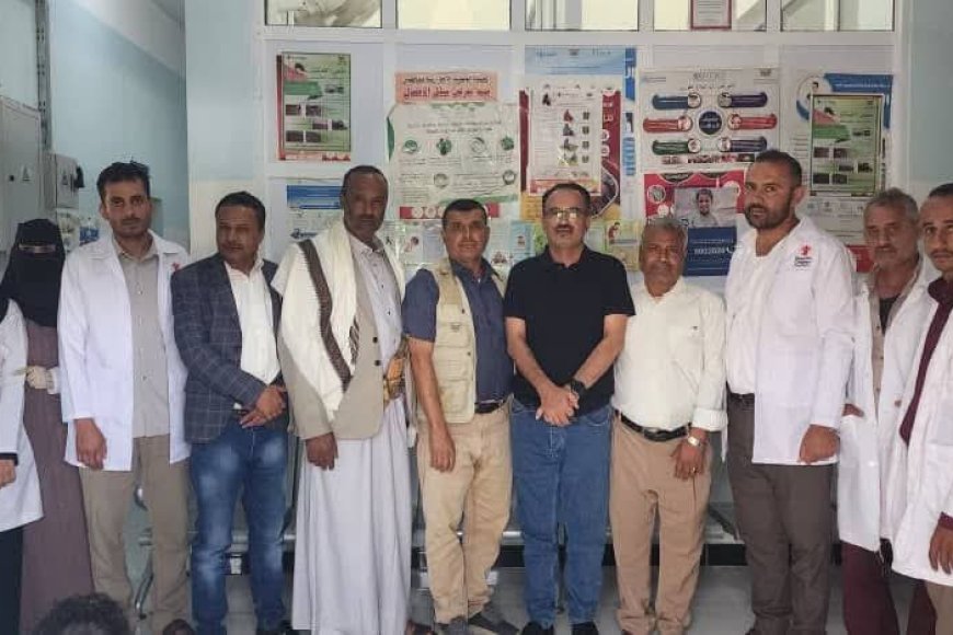 مدير الصحة بتعز يزور مديرية سامع 