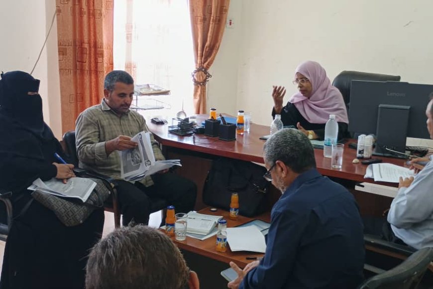 لتعزيز ثقافة الأمن والسلامة.. كلية التربية عدن تدشن دورة تدريبية للوقاية من أخطار الحريق