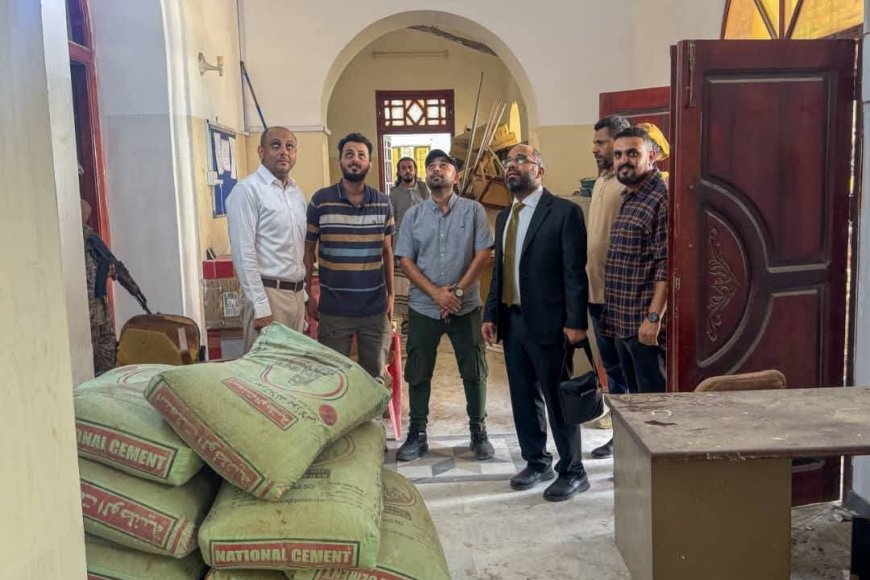 وزير الاتصالات يتفقد أعمال ترميم المبنى التاريخي للوزارة بالتواهي