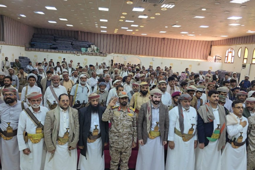 مأرب.. مشايخ ووجهاء صنعاء يؤكدون جهوزيتهم لدعم الجيش في استعادة الدولة وحماية السيادة