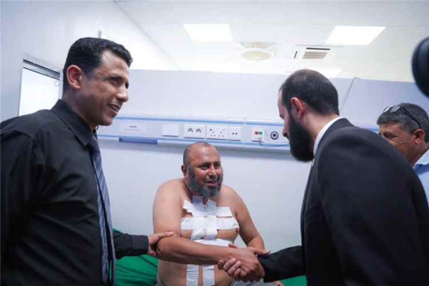 المحافظ المنقذ (الرباش) يتفقد مستشفى رُصد العام لبحث الاحتياجات وتحسين الخدمات الطبية