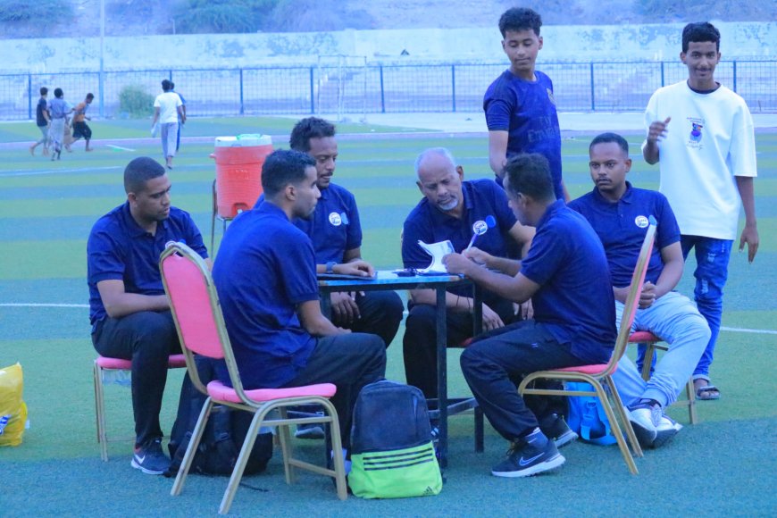 وفقا لتوجيهات قيادة الاتحاد اليمني لكرة القدم   المكلا تشهد رسميا تدشن مراكز التدريب والتطوير الرياضي (FIFA TDS) 