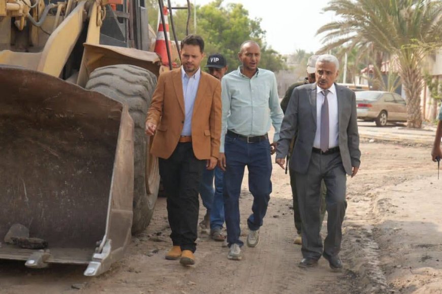 رئيس صندوق صيانة الطرق يُدشن مشروع صيانة وإعادة تأهيل الشوارع الداخلية في حي السفارات بخورمكسر