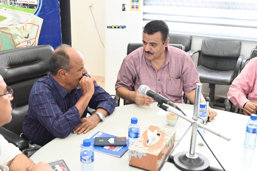 "الحيد" و"الداؤودي" يضعان آلية عمل مشتركة لحماية أراضي المنطقة الحرة ودعم الاستثمار