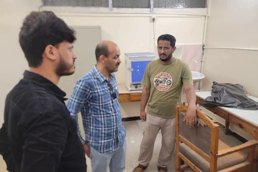 مدير صحة البريقة يبحث التحديات في المرافق الصحية بالمديرية 