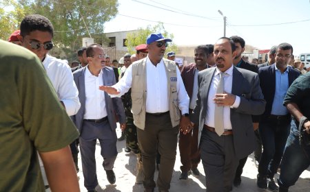 محافظ حضرموت يدشن حزمة من المشاريع بتمويل من منظمة UNOPS والسلطة المحلية بمديرية الشحر