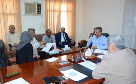باصهيب يناقش مع مديري التخطيط والمياه في شبوة إمكانية دعم المحافظة عبر برامج التعاون الدولي