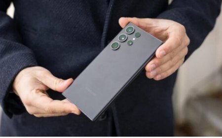 هاتف Galaxy S24 قد يكون أفضل في أداء الألعاب من IPhone 15 Pro