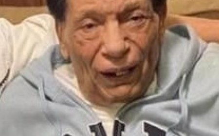 الفنانة "ليلى علوي" تكشف الحالة الصحية للزعيم " عادل إمام " وتوجه رسالة حزينة للجمهور