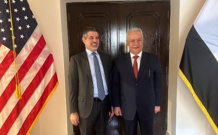 مستشار رئيس مجلس القيادة الرئاسي المفلحي يبحث مع السفير الأمريكي جهود تحقيق السلام في اليمن