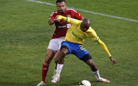 نهائي الدوري الأفريقي لكرة القدم: الوداد المغربي يسعى لتخطي ماميلودي الجنوب أفريقي في مباراة الذهاب