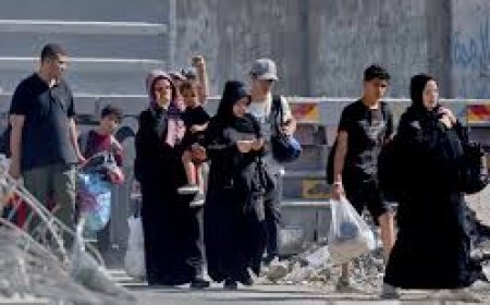 المأساة مستمرة ..أطباء بمستشفى “الشفاء” يروون أهوال النزوح لجنوب غزة